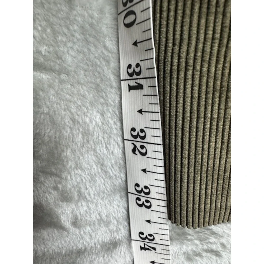 Berle Corduroy Pants Men's‎ 38R Olive Green Pleated Straight Leg F. Rees Co.